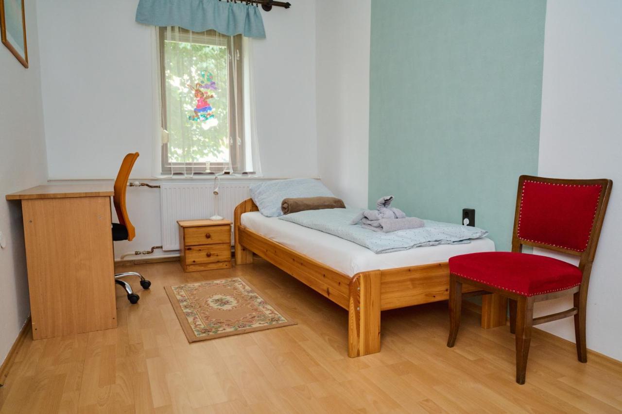 Koelcsey Vendeghaz Apartment Hodmezovasarhely Exterior photo